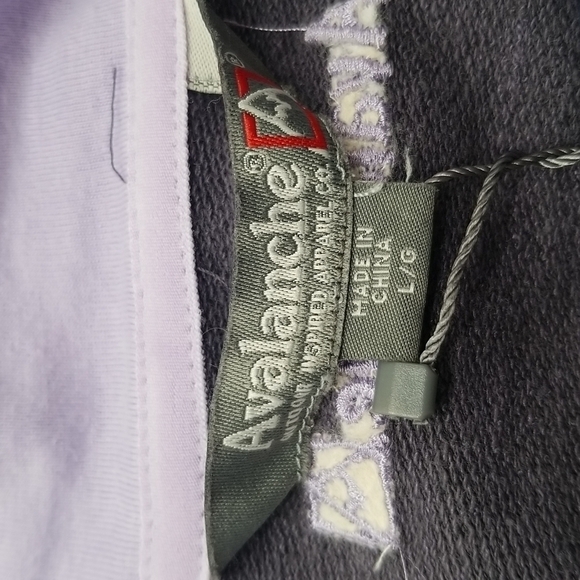 Avalanche Womens Large Loma Sweatshirt Purple Pull Over Quarter Snap Button NEW - Picture 9 of 14